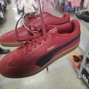 Puma Men's Red and Black Sneakers